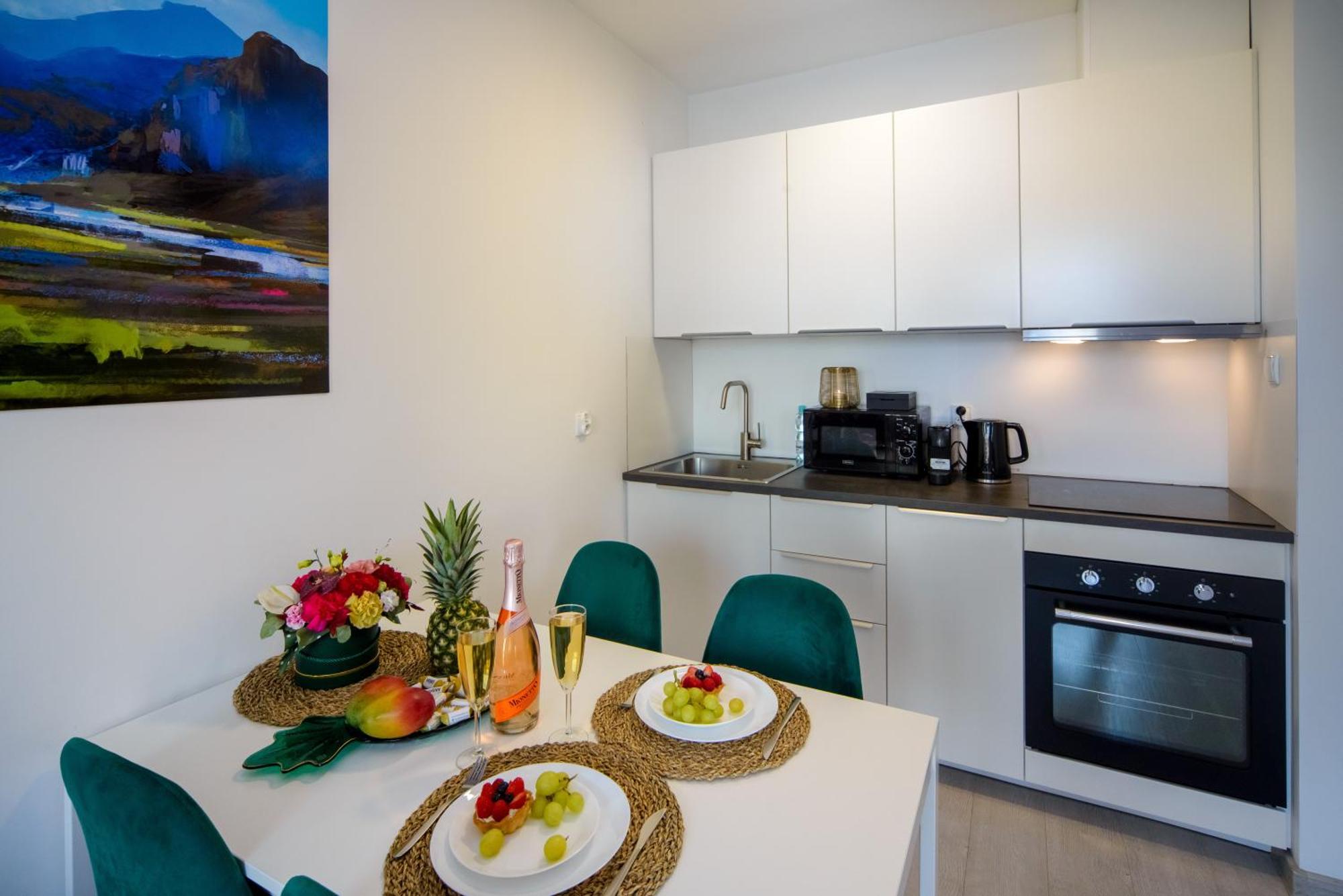 Maya'S Apartments Гданьск Экстерьер фото